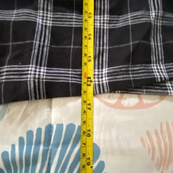 DIVIDED Women’s Long Sleeve Crop Top, Size M - Picture 4 of 5